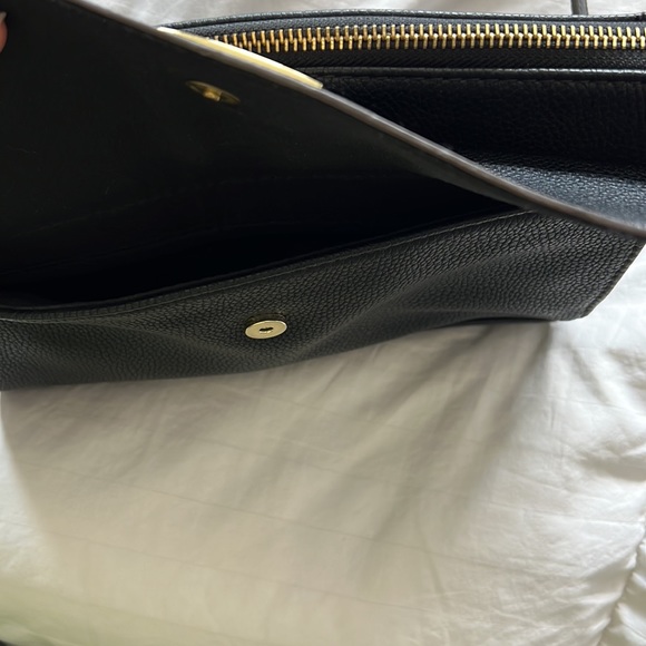 Purse - Picture 3 of 6